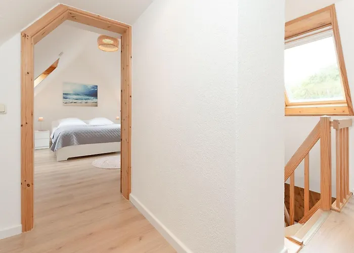 Steenkamp 32 Aus-zeit * Timmendorfer Strand